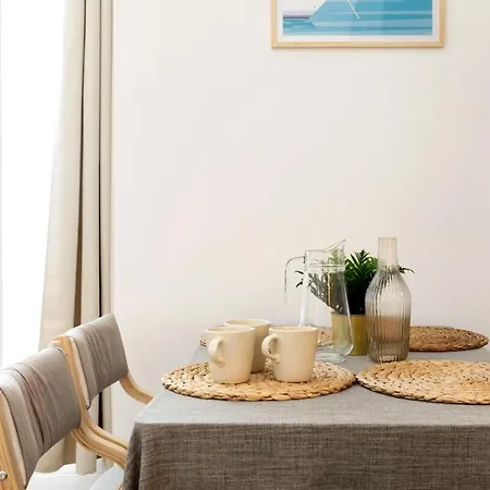Wehost D4 - La Chic Cour 2 People Near Sea شقة نيس